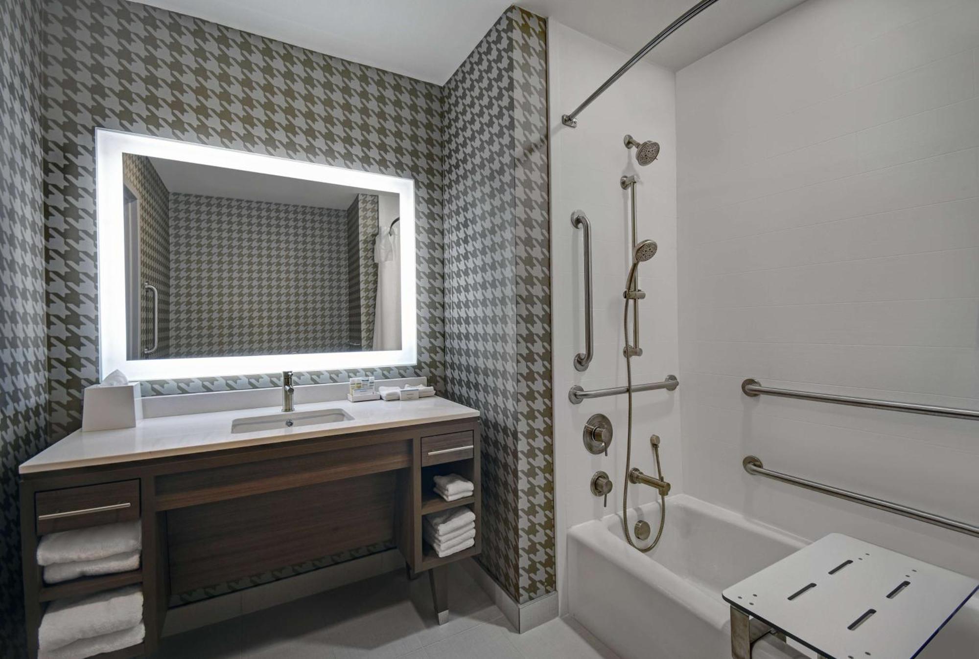 Home2 Suites By Hilton Raleigh North I-540 Dış mekan fotoğraf